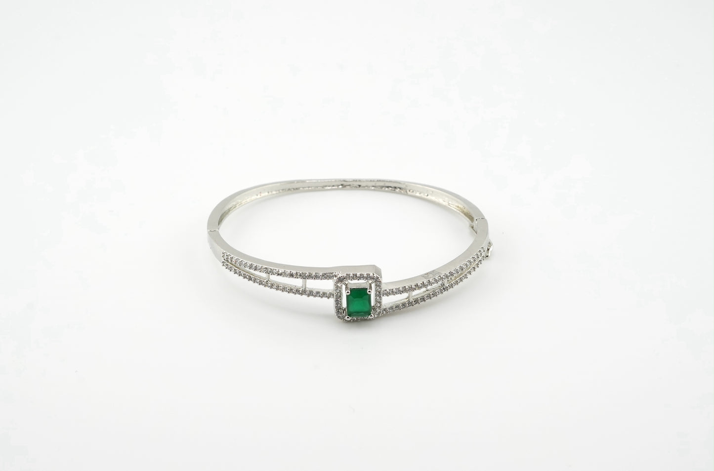 Emerald Allure Bracelet